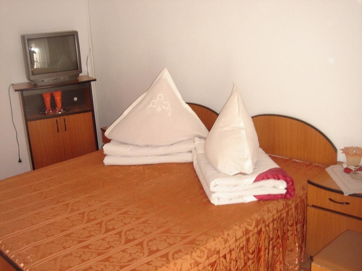 Мотели Motel Cristina Биказ-13